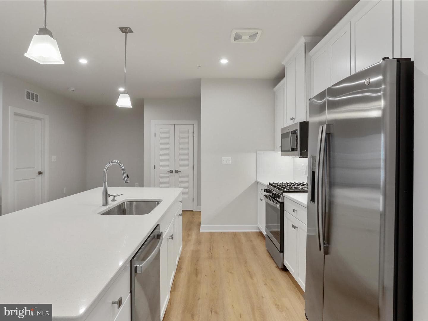 140 Mccormick Circle #302 photo 13