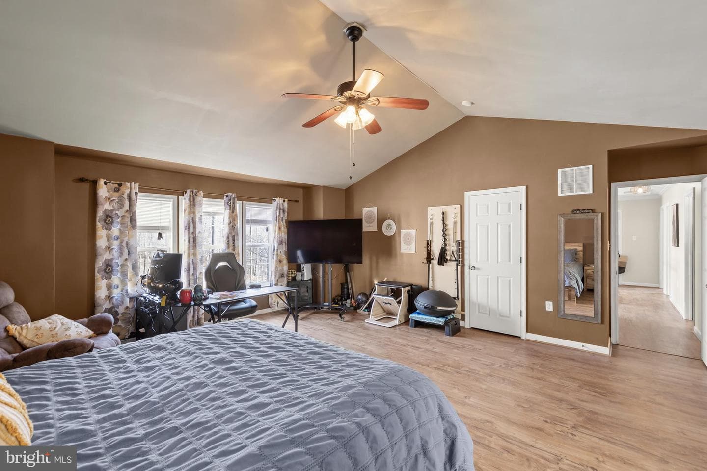 1105 Henry Drive photo 29