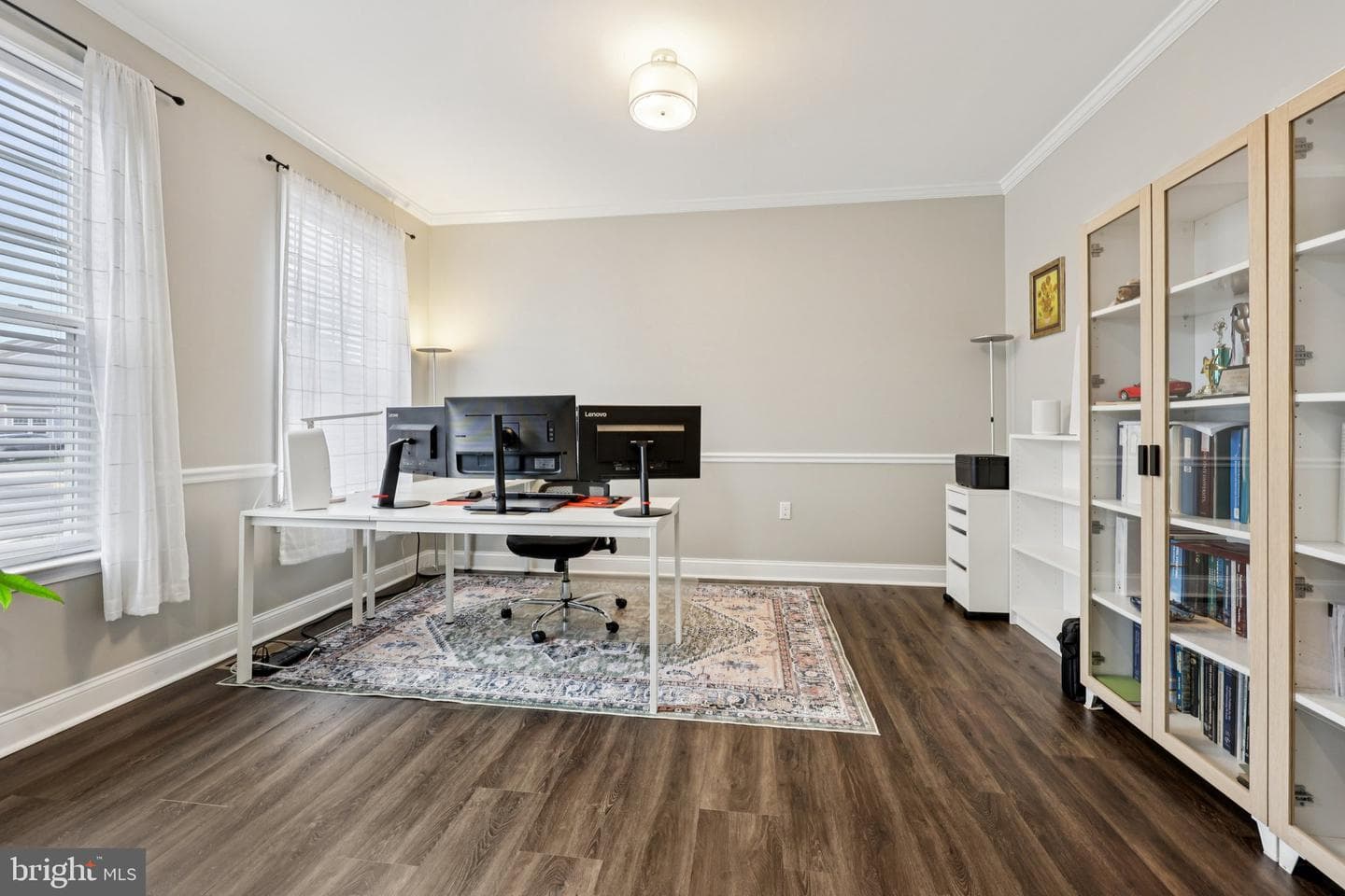 101 Sovereign Court photo 15