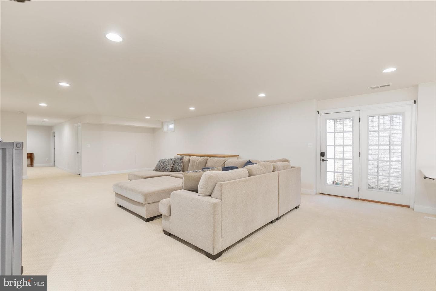122 Buccaneer Court photo 36