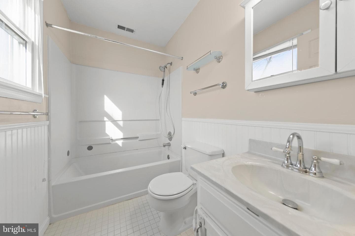 108 Columbia Circle photo 28