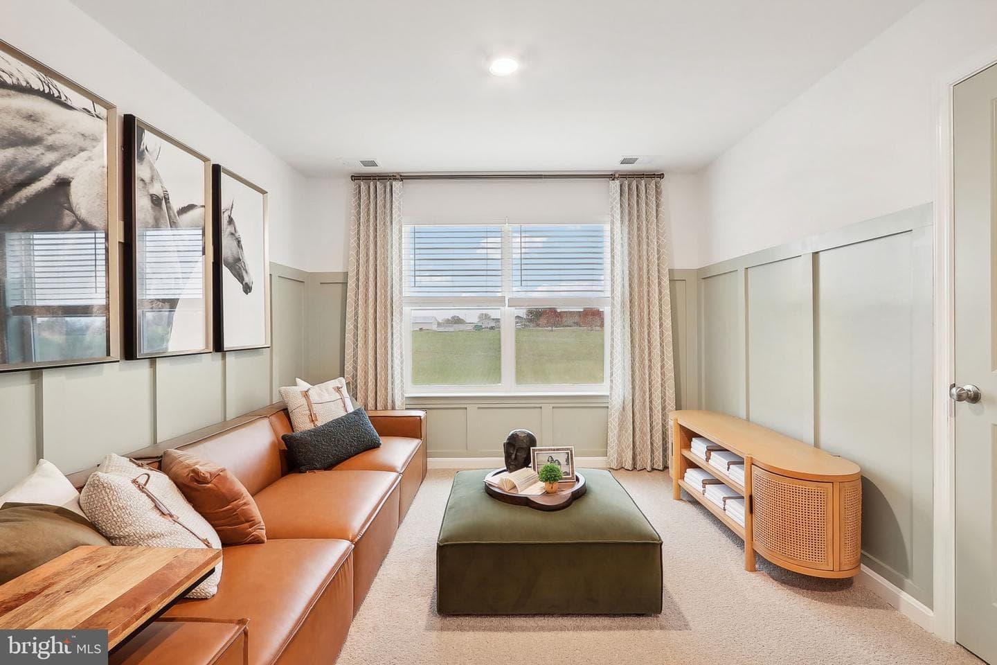 137 Woodford Drive photo 48