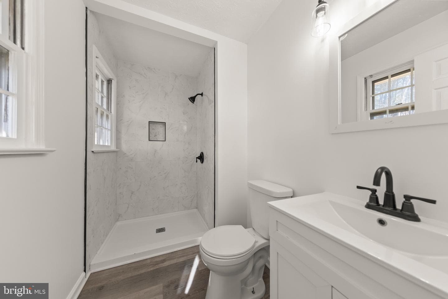 120 Amelia Avenue photo 28