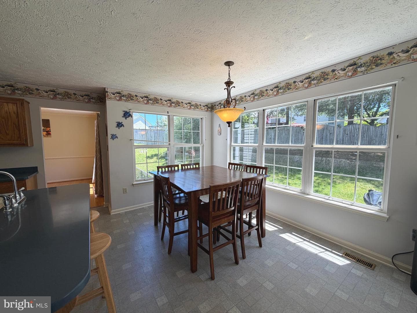 407 Tamarack Circle photo 14