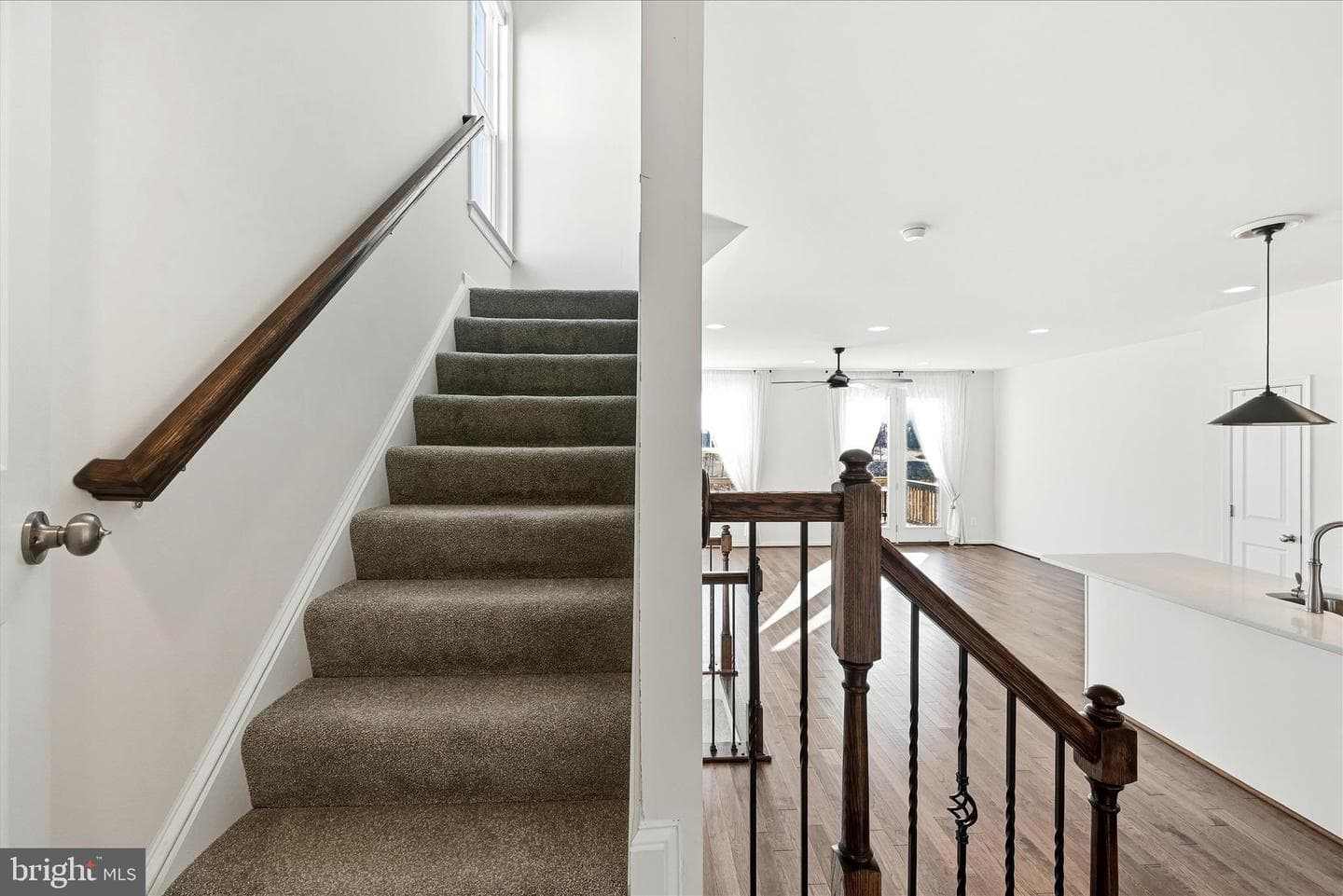 156 Solara Drive photo 28