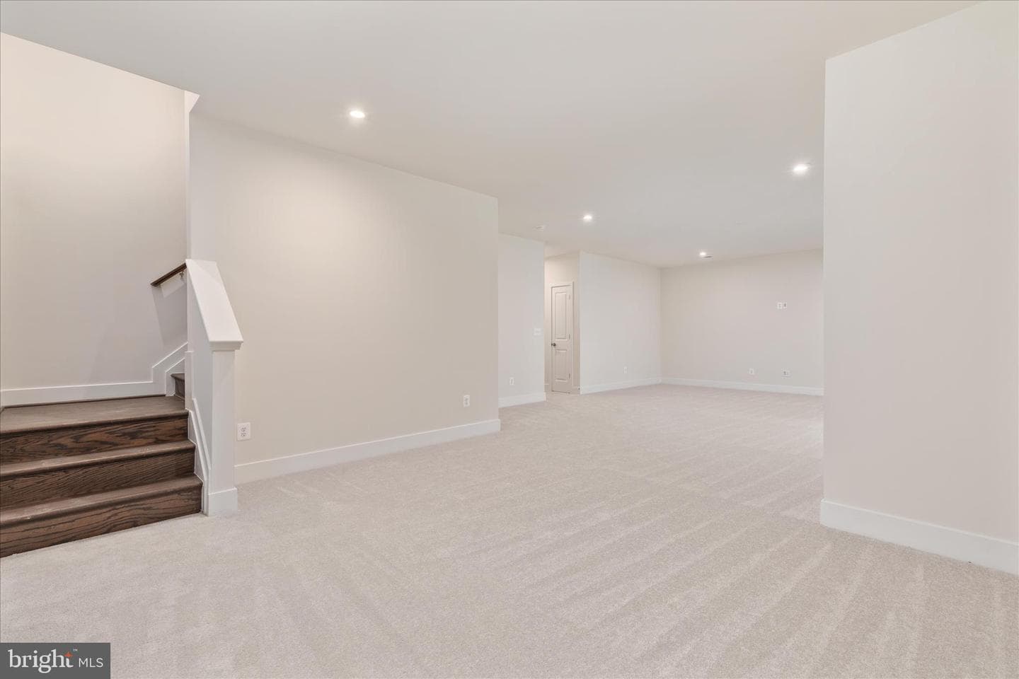 114 Heyford Drive photo 43