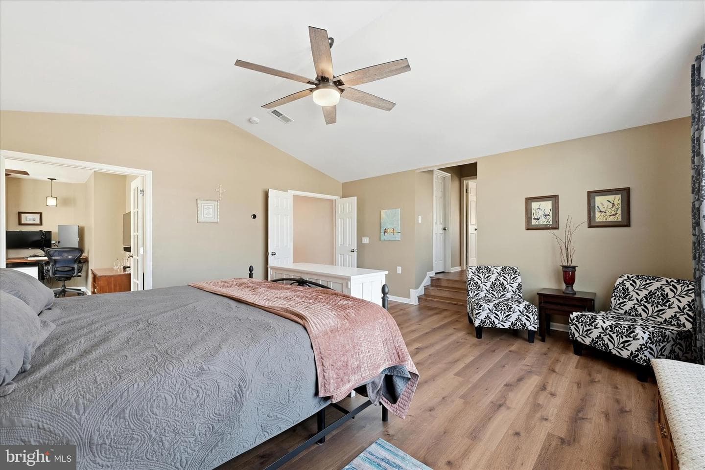 105 Garret Court photo 33