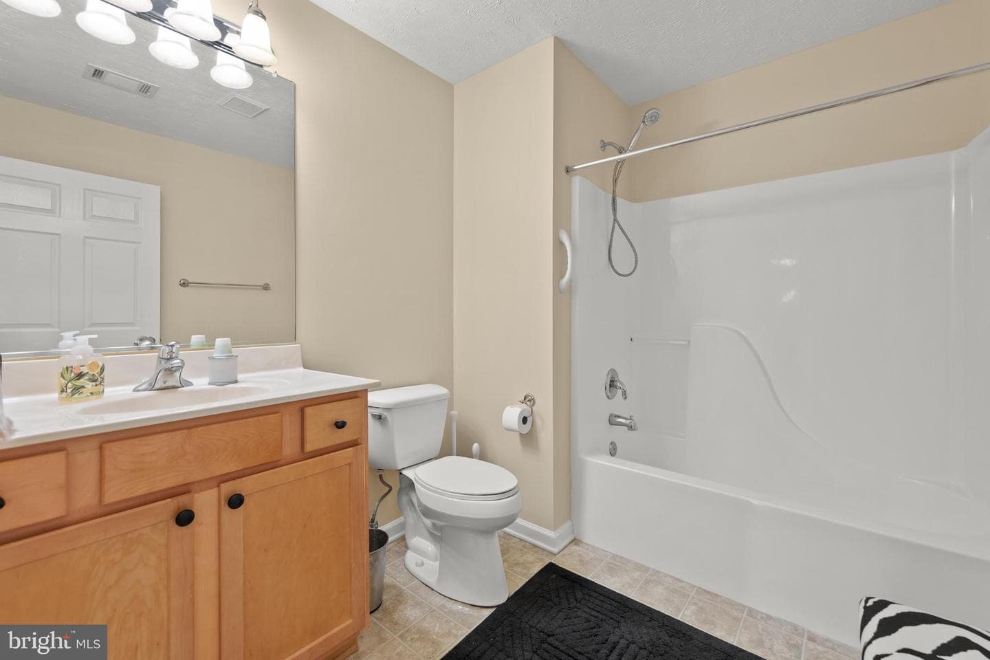 209 Cranberry Court photo 10