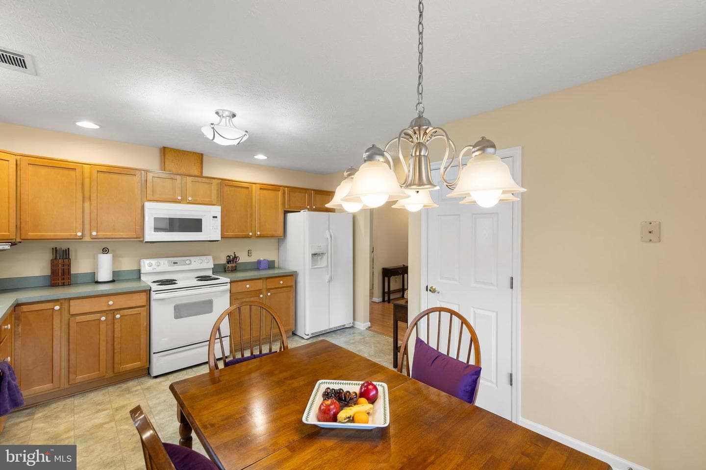 209 Cranberry Court photo 5