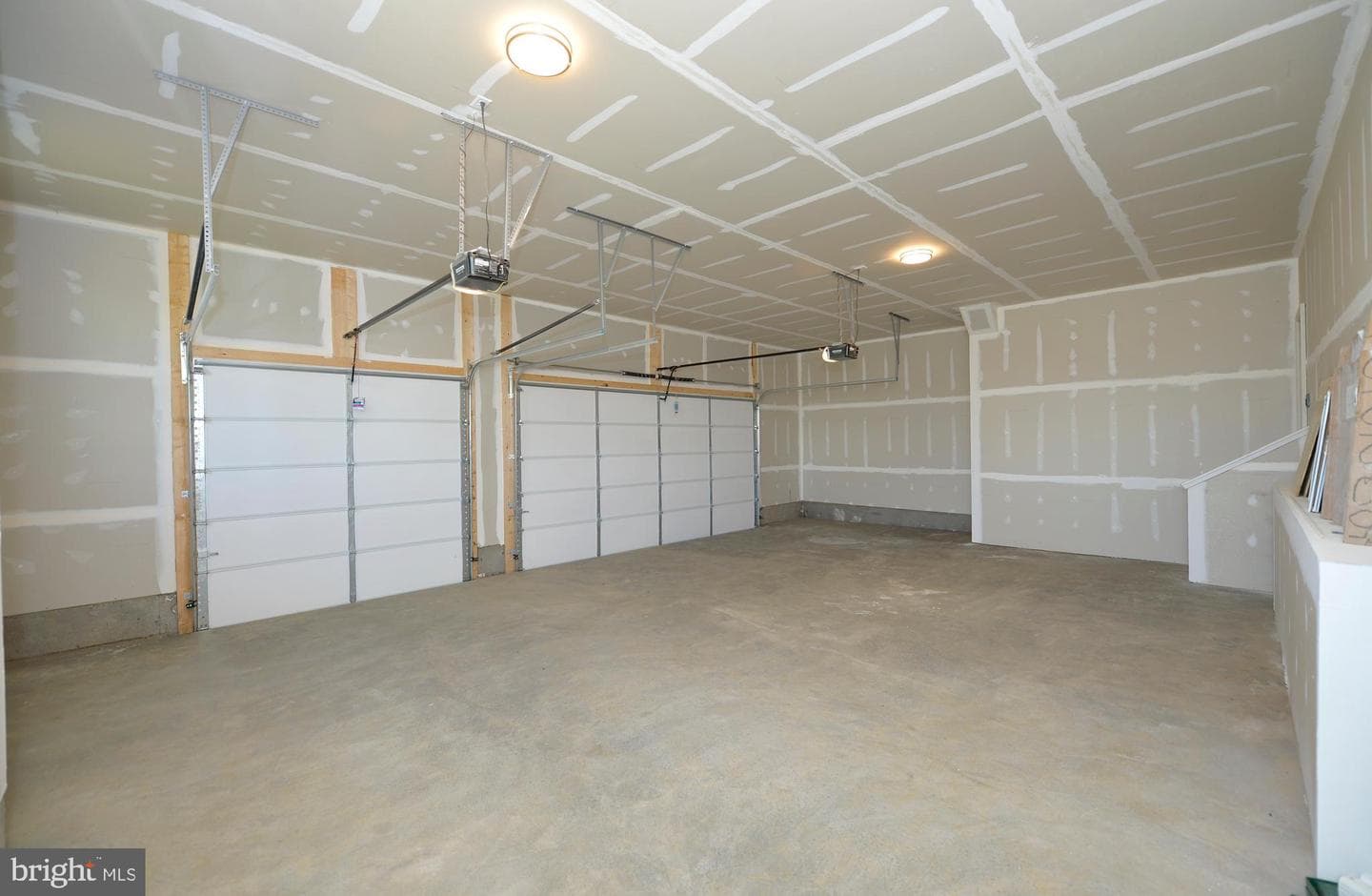 109 Inez Lane photo 34