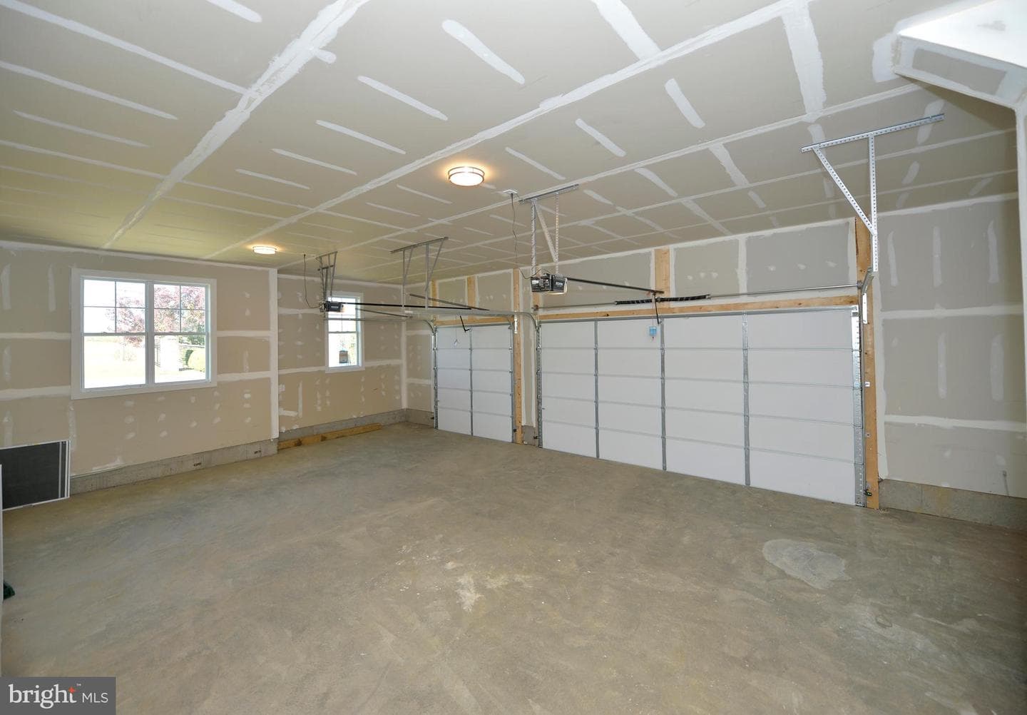 109 Inez Lane photo 35