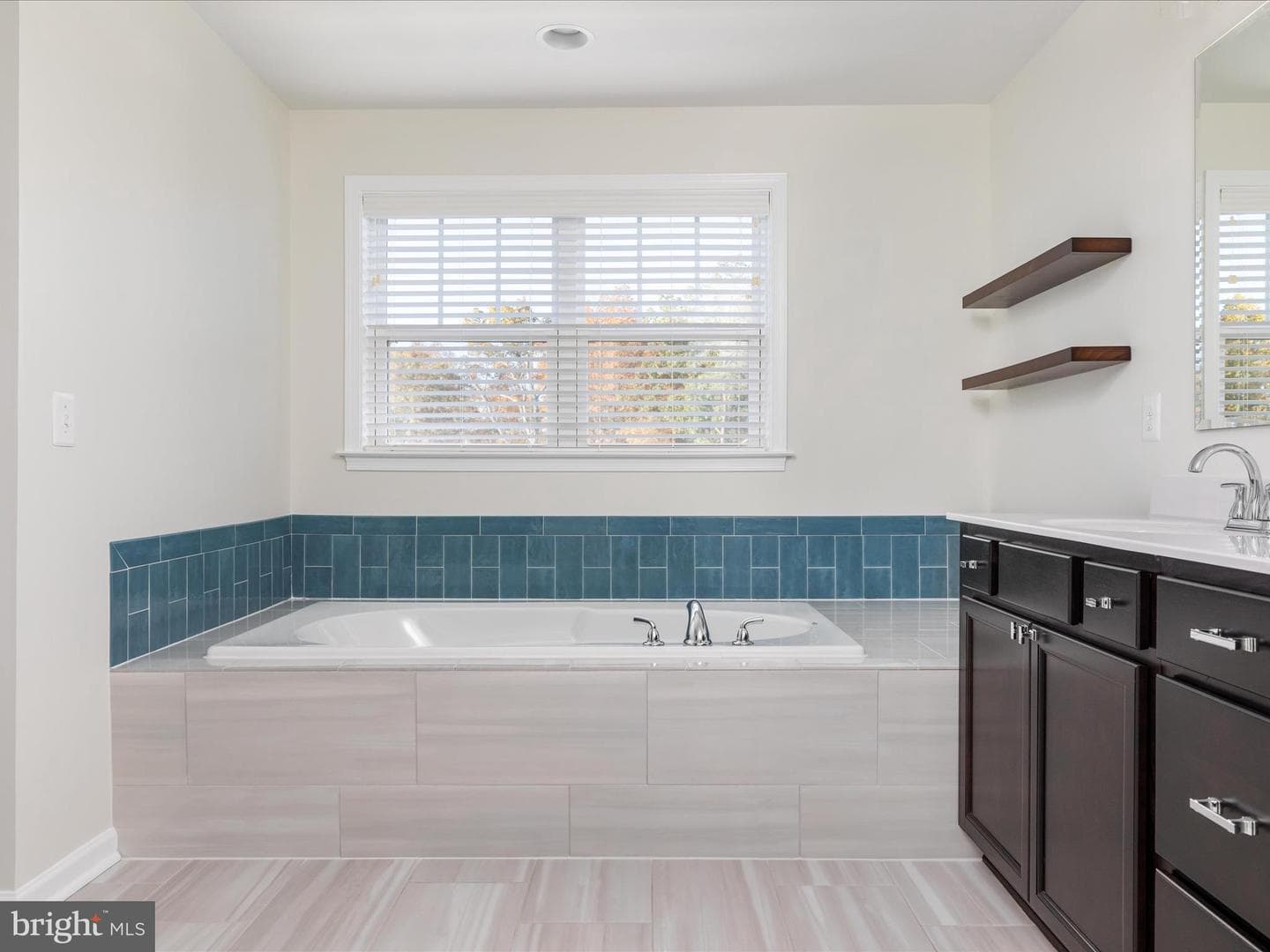 138 Jewel Box Drive photo 26