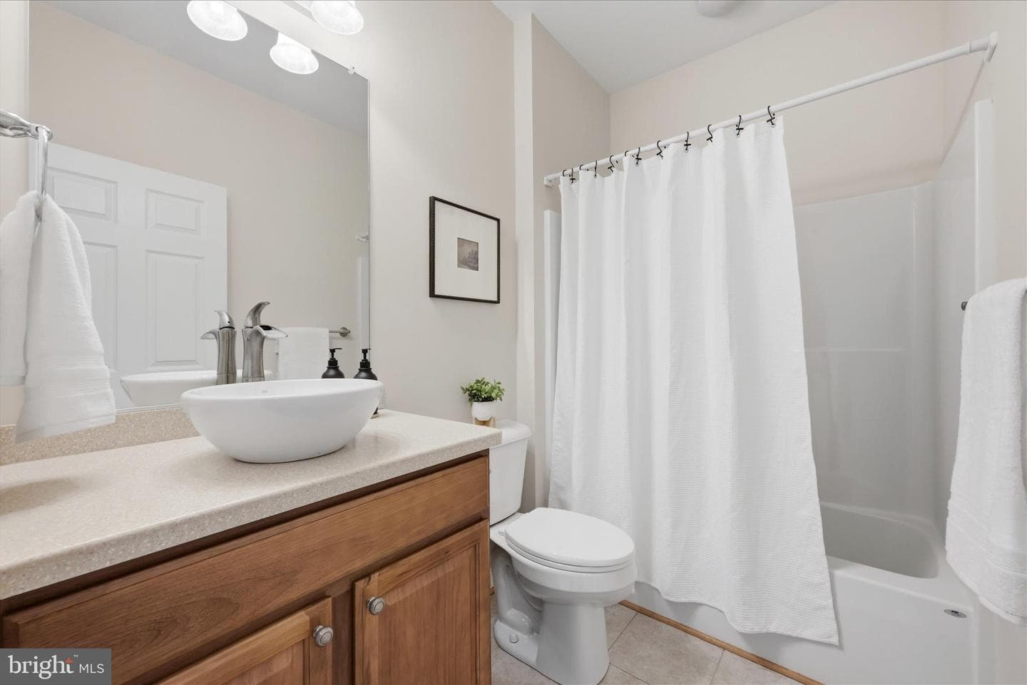 103 Bleeding Heart Drive photo 26