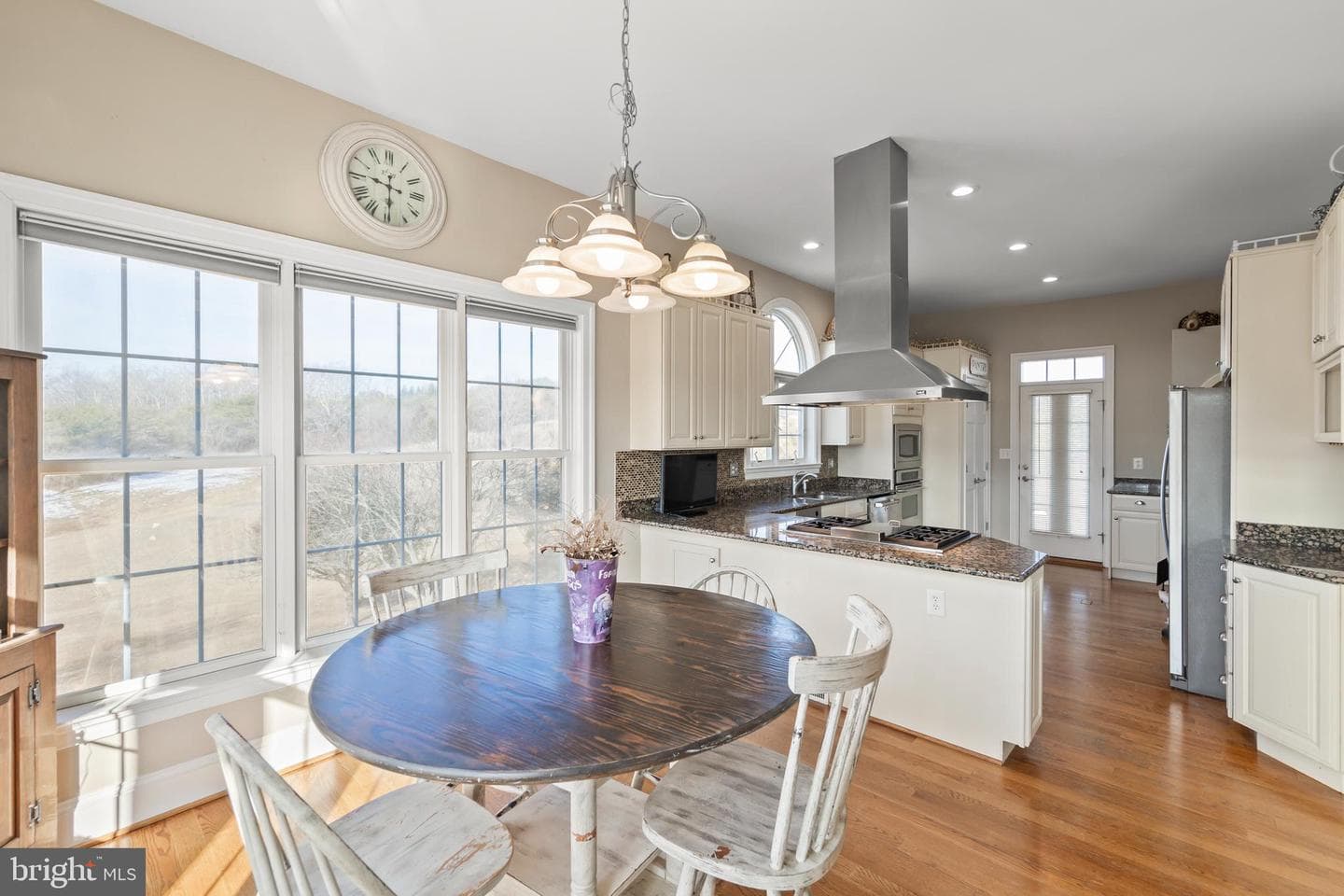 180 Isaac Drive photo 16