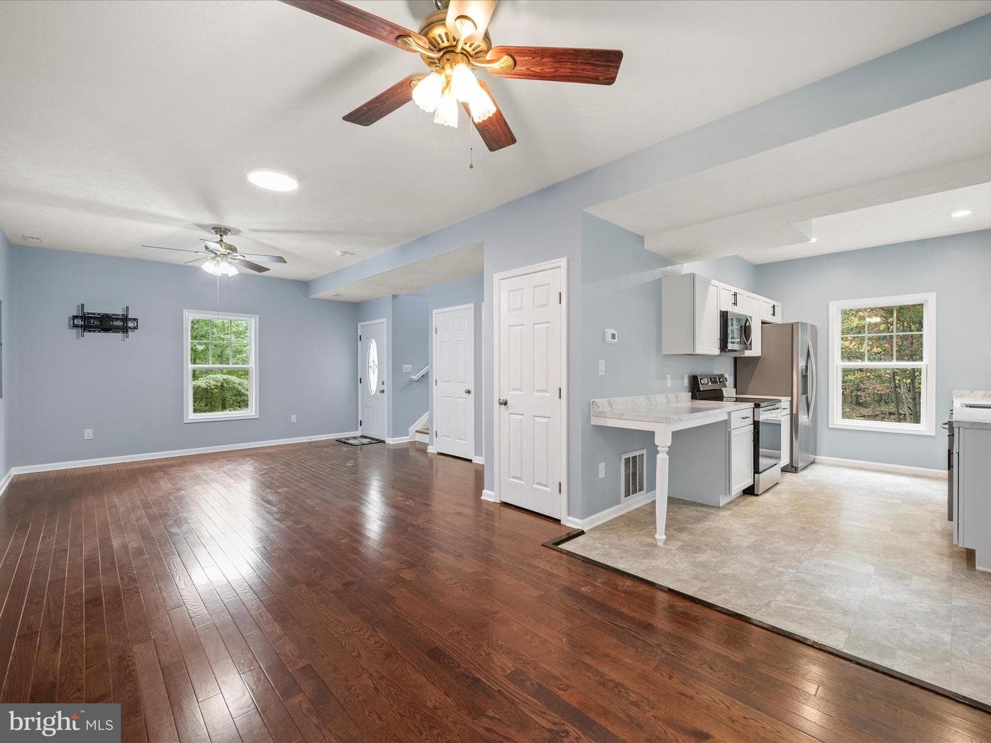 513 Pheasant Drive photo 11
