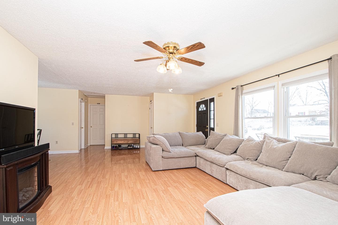 213 Woodrow Road photo 7
