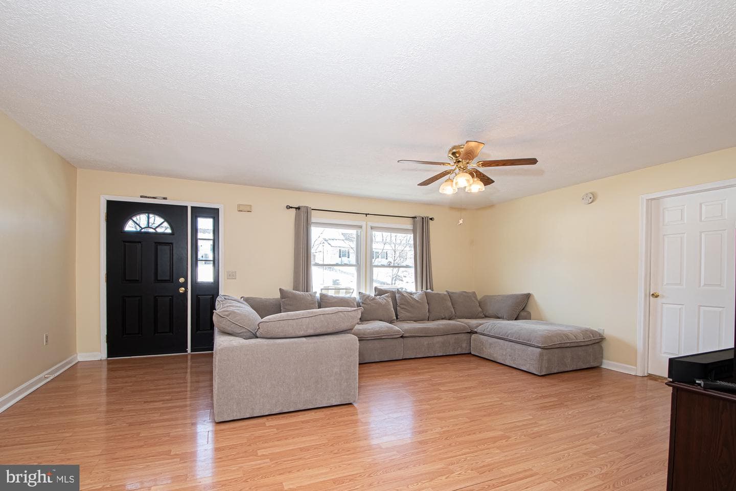 213 Woodrow Road photo 8