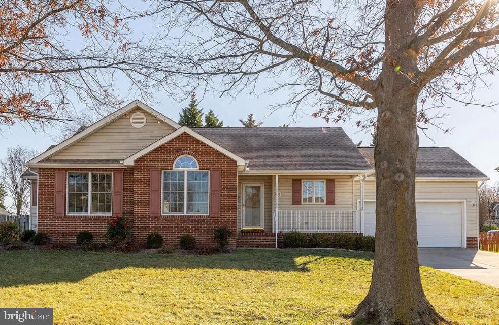 108 Senseny Glen Drive