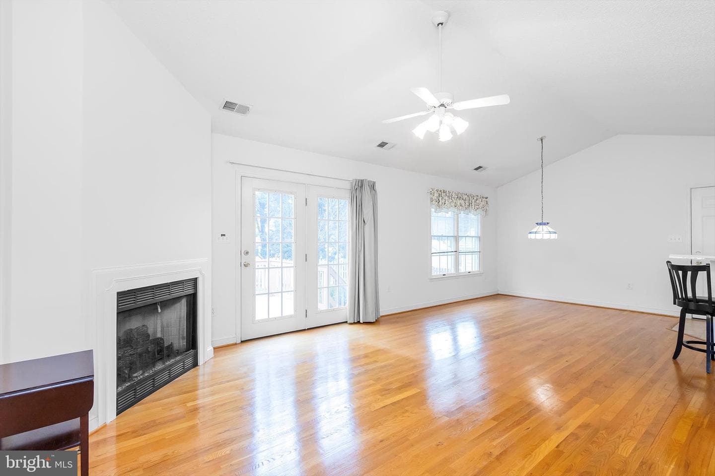 108 Senseny Glen Drive photo 8