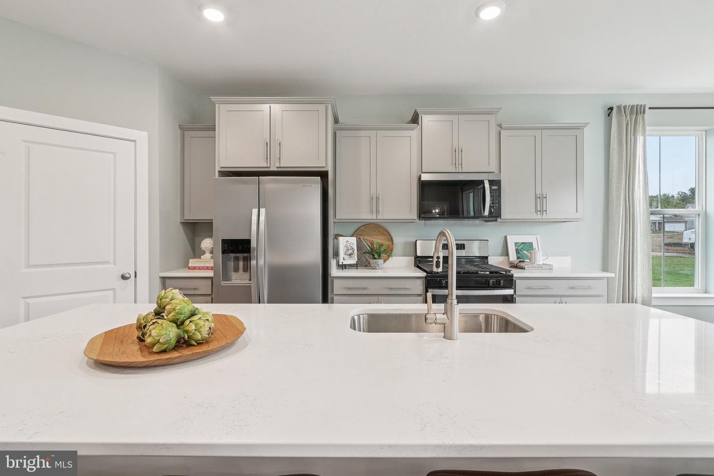 228 Hydrangea Way photo 16