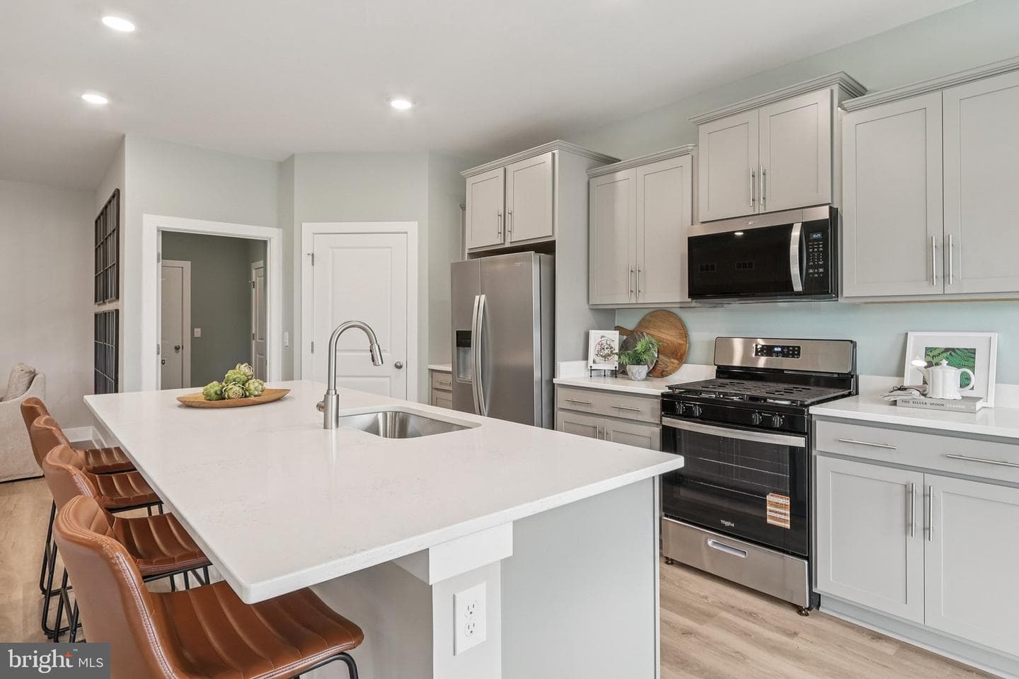 228 Hydrangea Way photo 17