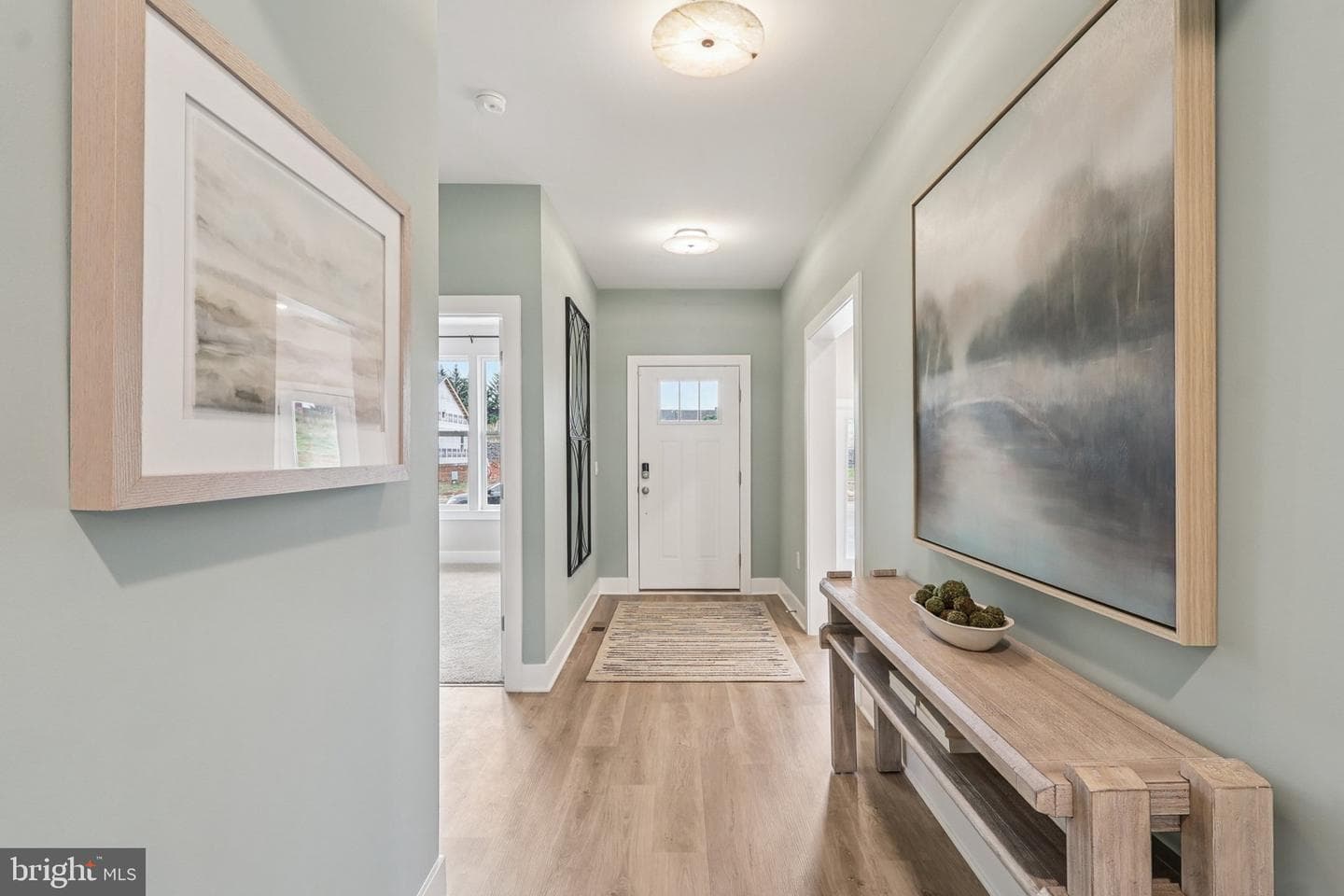 228 Hydrangea Way photo 2