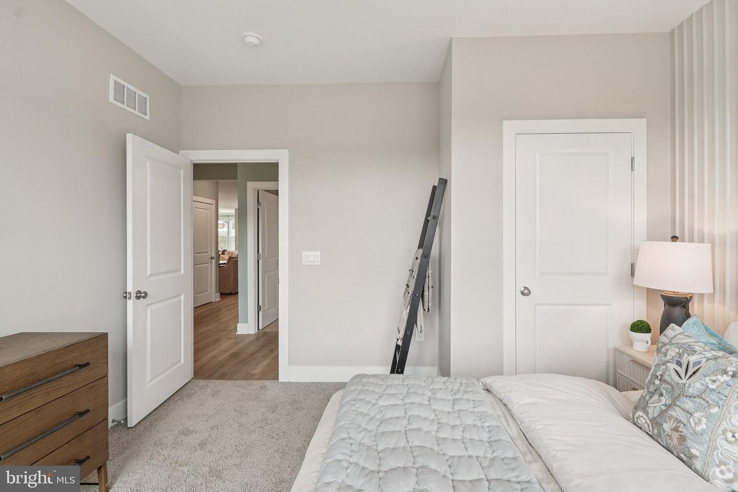 228 Hydrangea Way photo 27