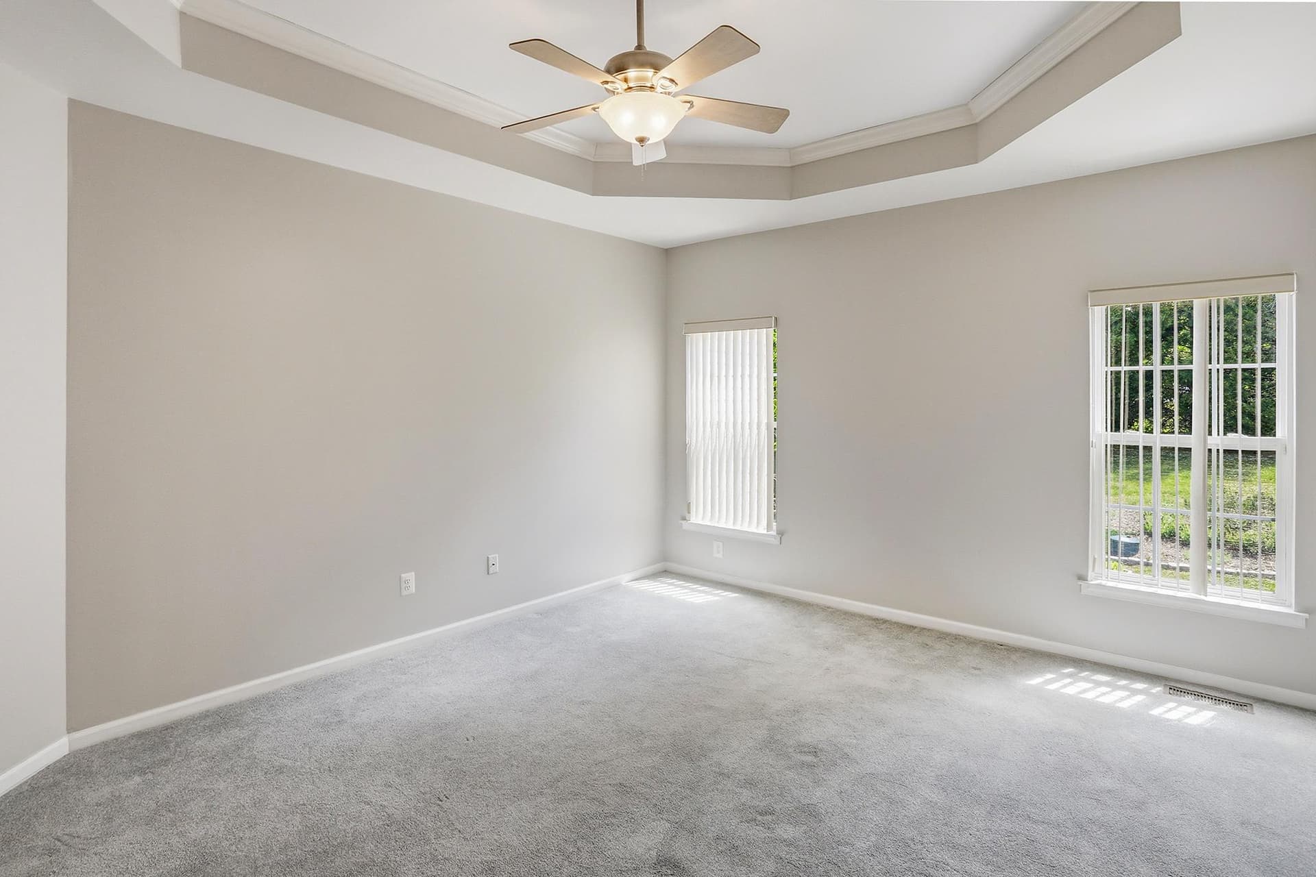 108 April Avenue photo 15
