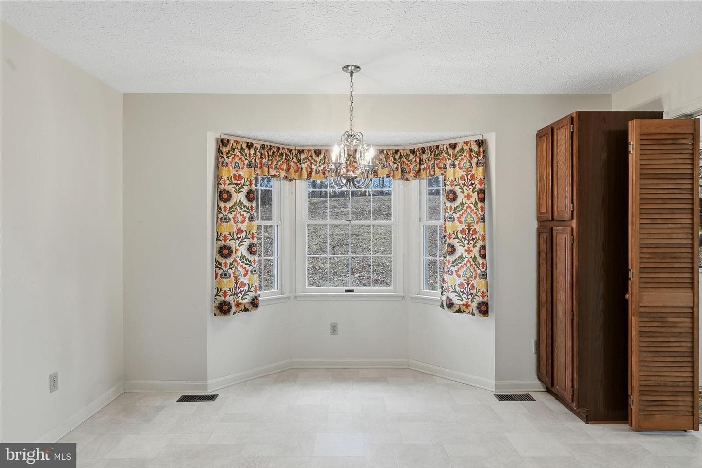 138 Gloucester Drive photo 21