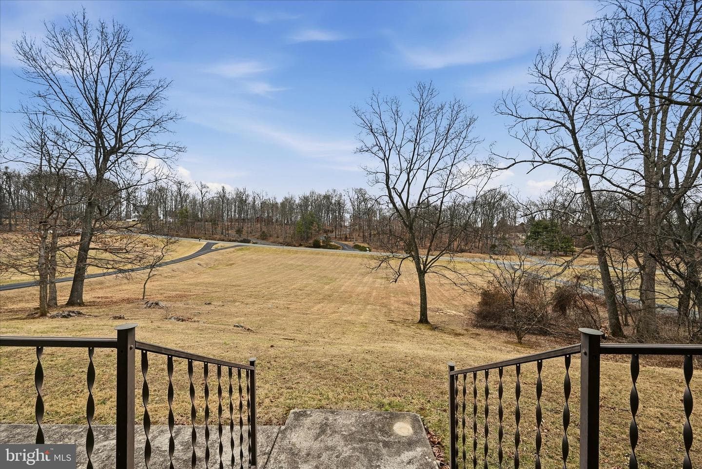 138 Gloucester Drive photo 37