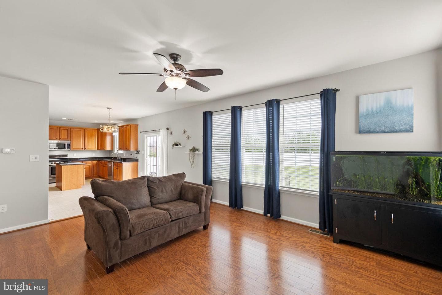 122 Vincent Drive photo 23