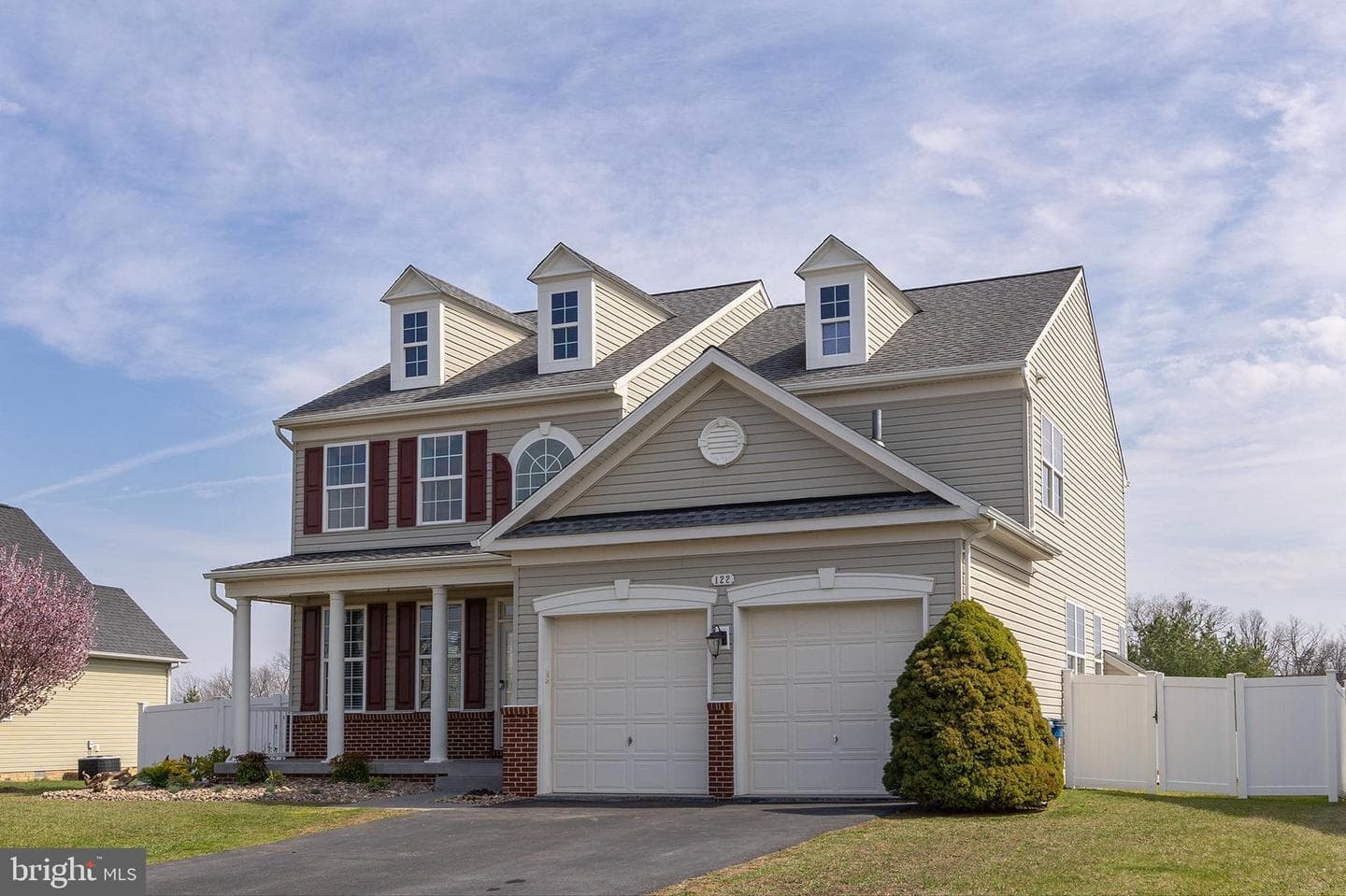 122 Vincent Drive photo 59