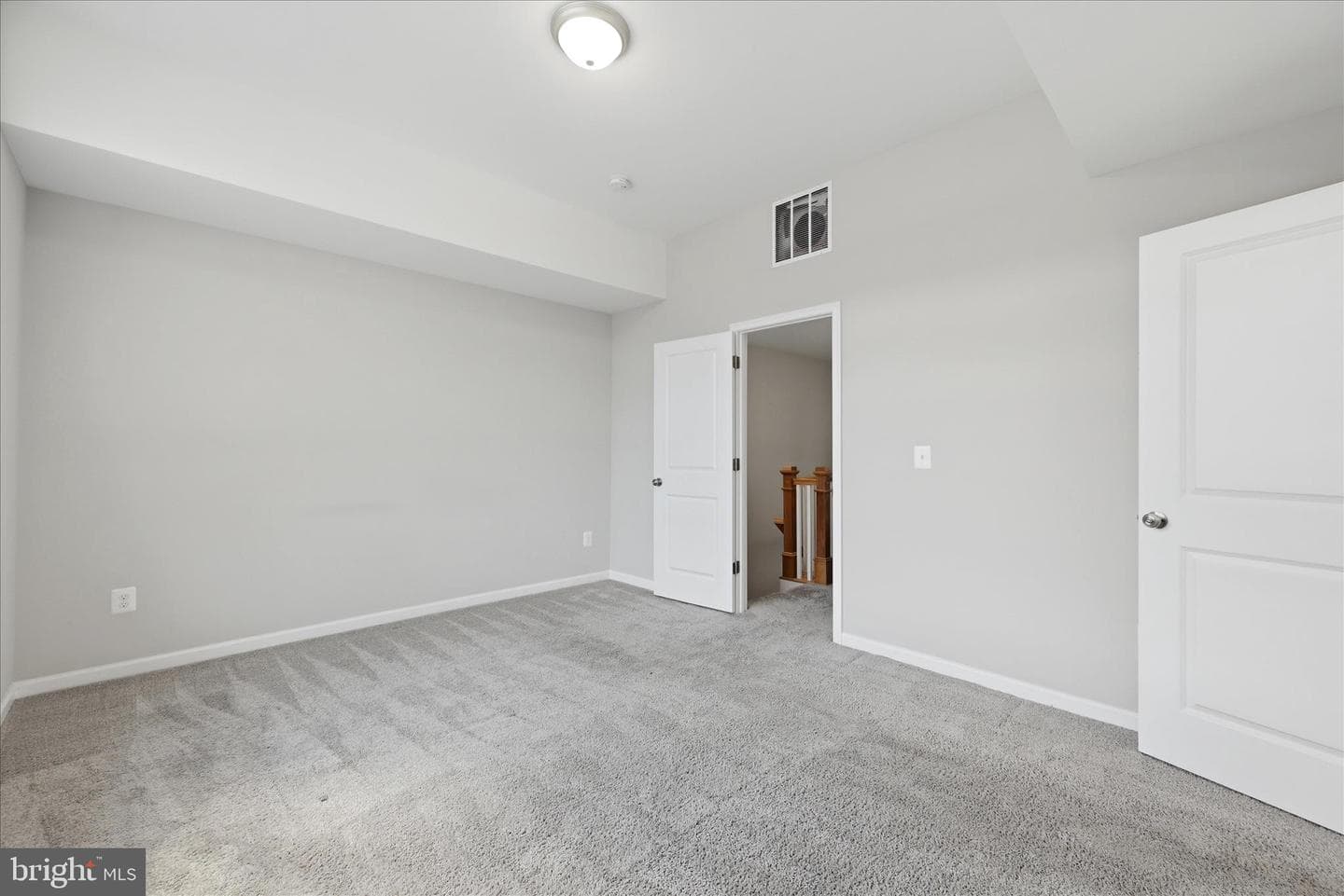 117 Coralyrose Ct photo 18