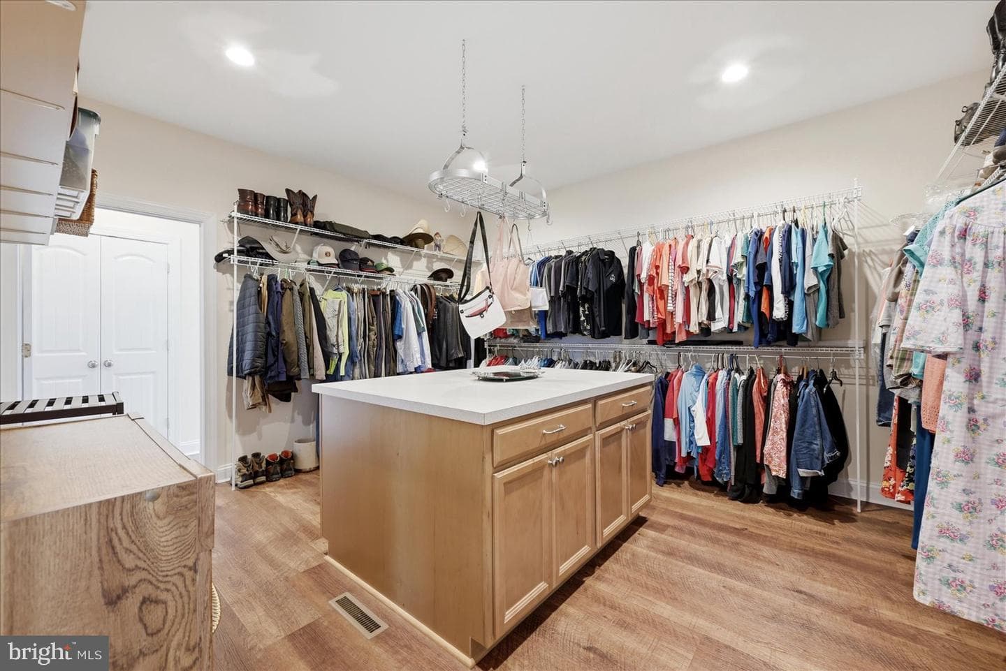 199 Laurel Grove Road photo 39