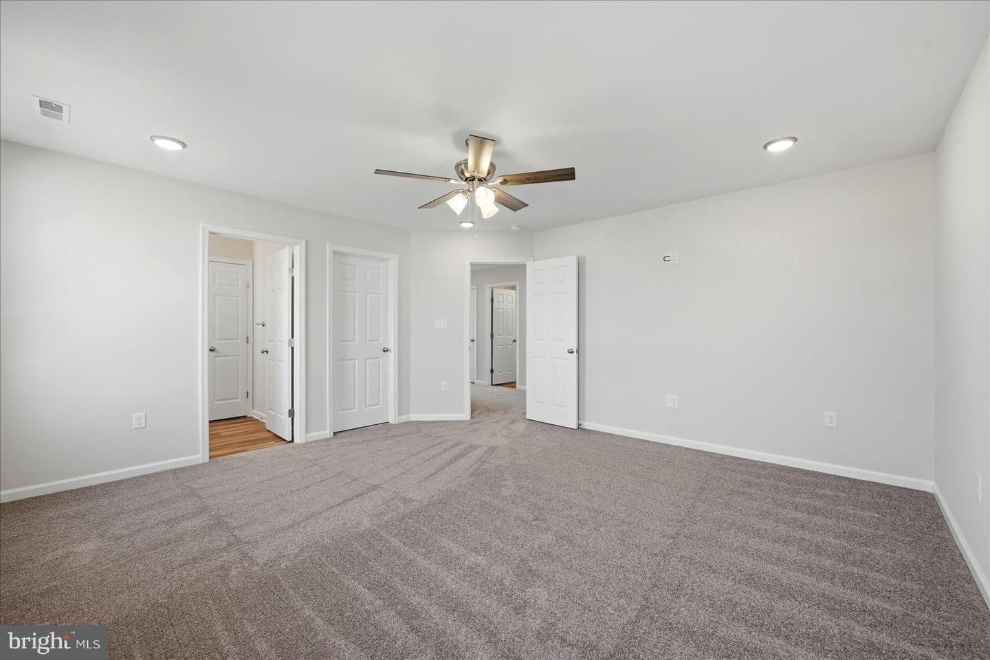 619 Farmington Boulevard photo 43
