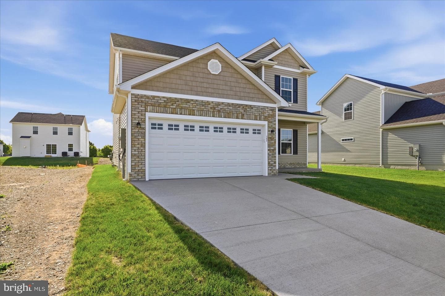 102 Brockham Court photo 4