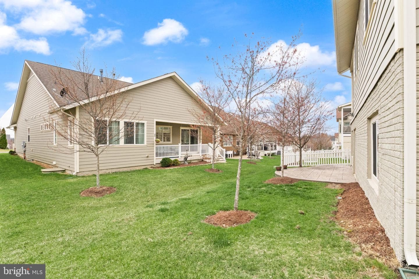 103 Cloak Lane photo 73