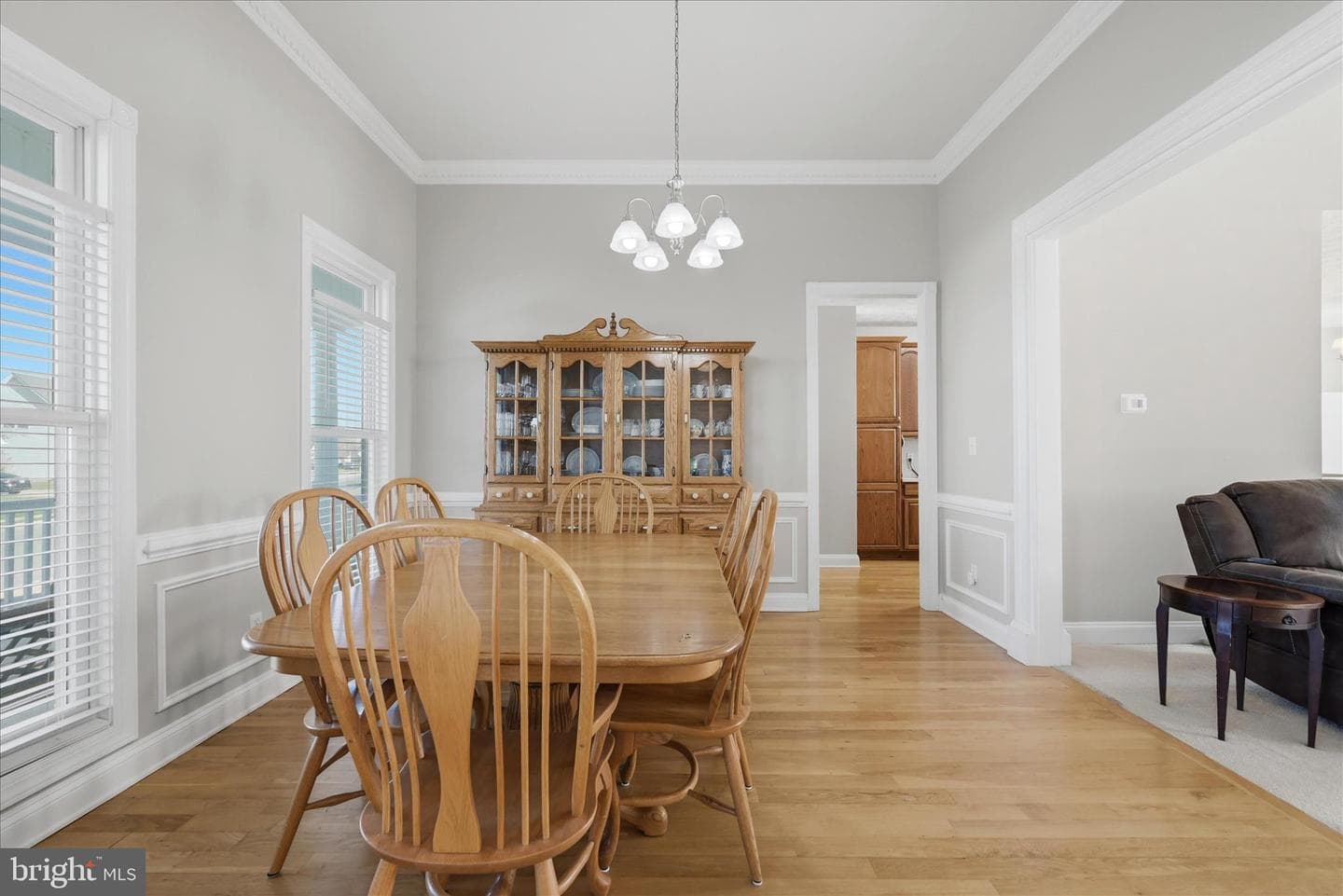 300 Clydesdale Drive photo 25