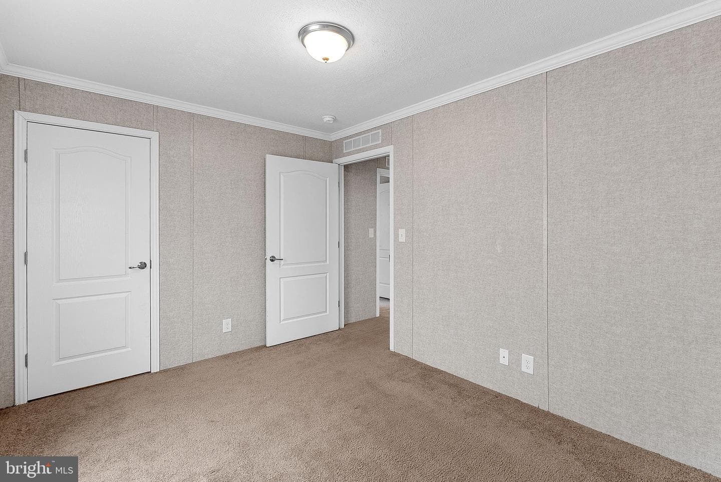 135 Gregory Place photo 30