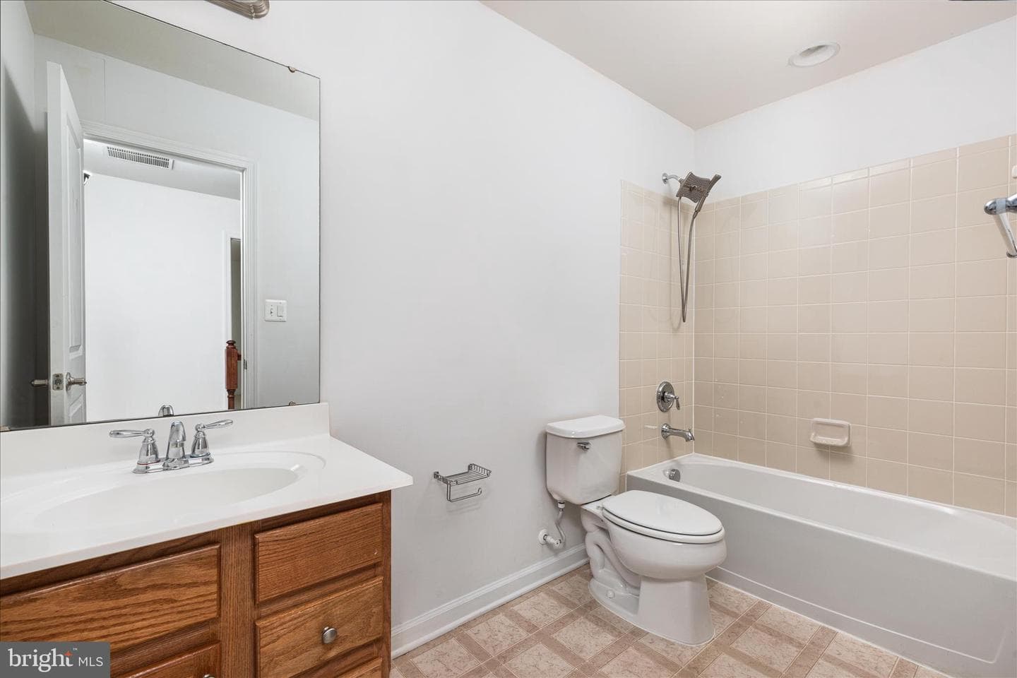104 Fiesta Drive photo 34