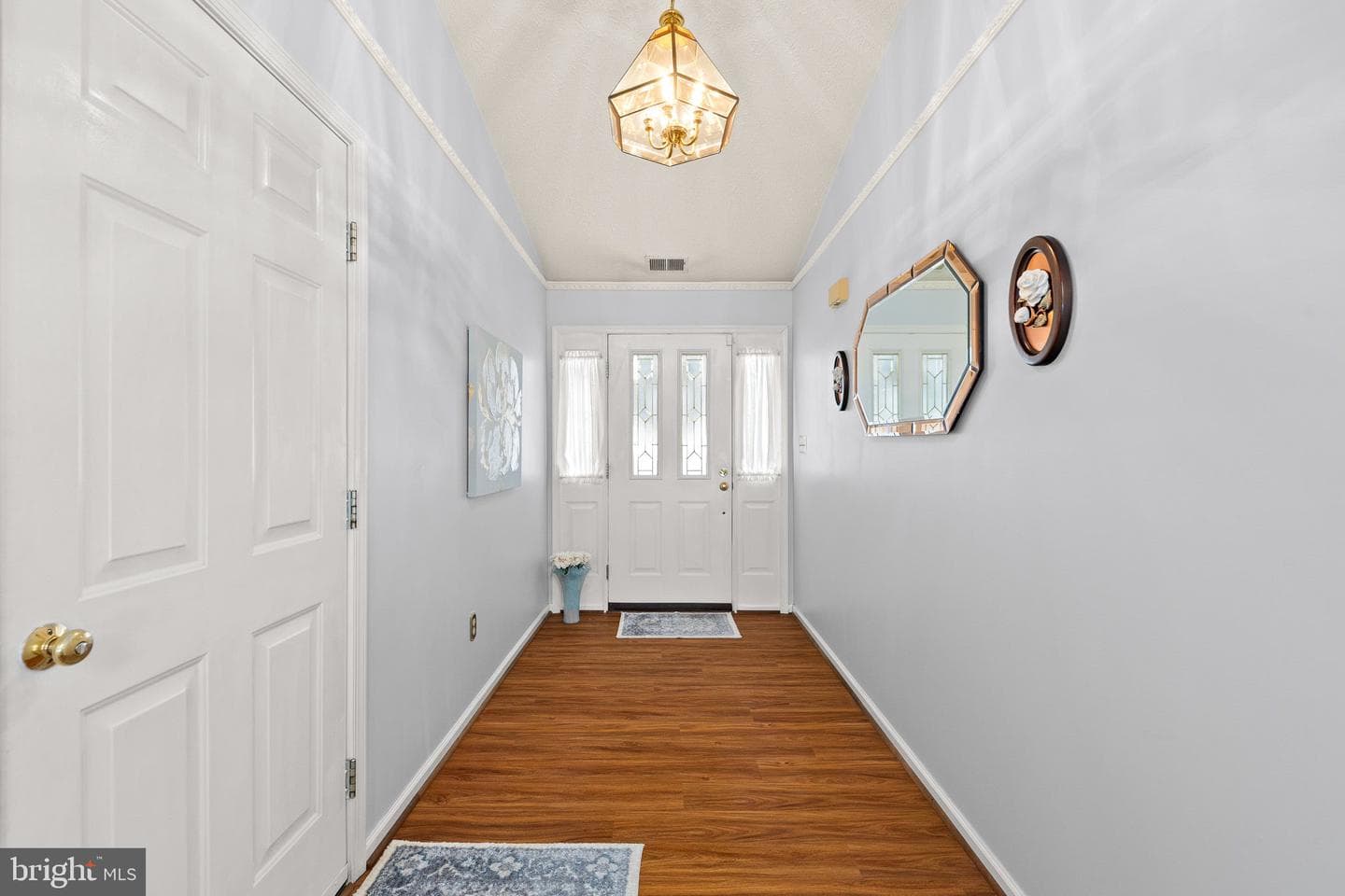 303 Asbury Road photo 2