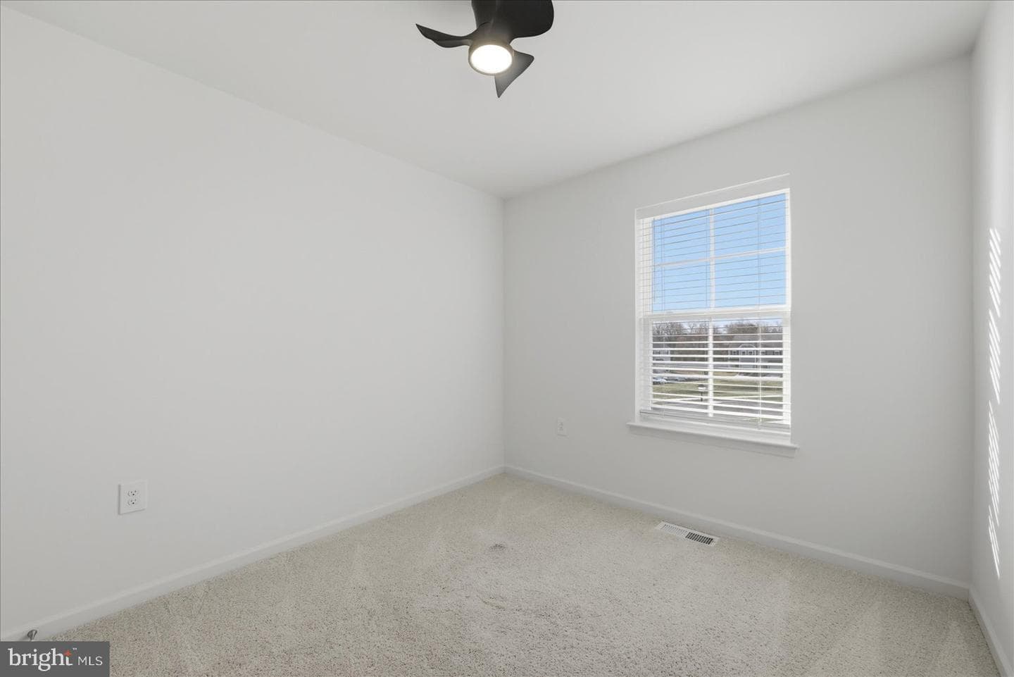 102 Stribling Way photo 25