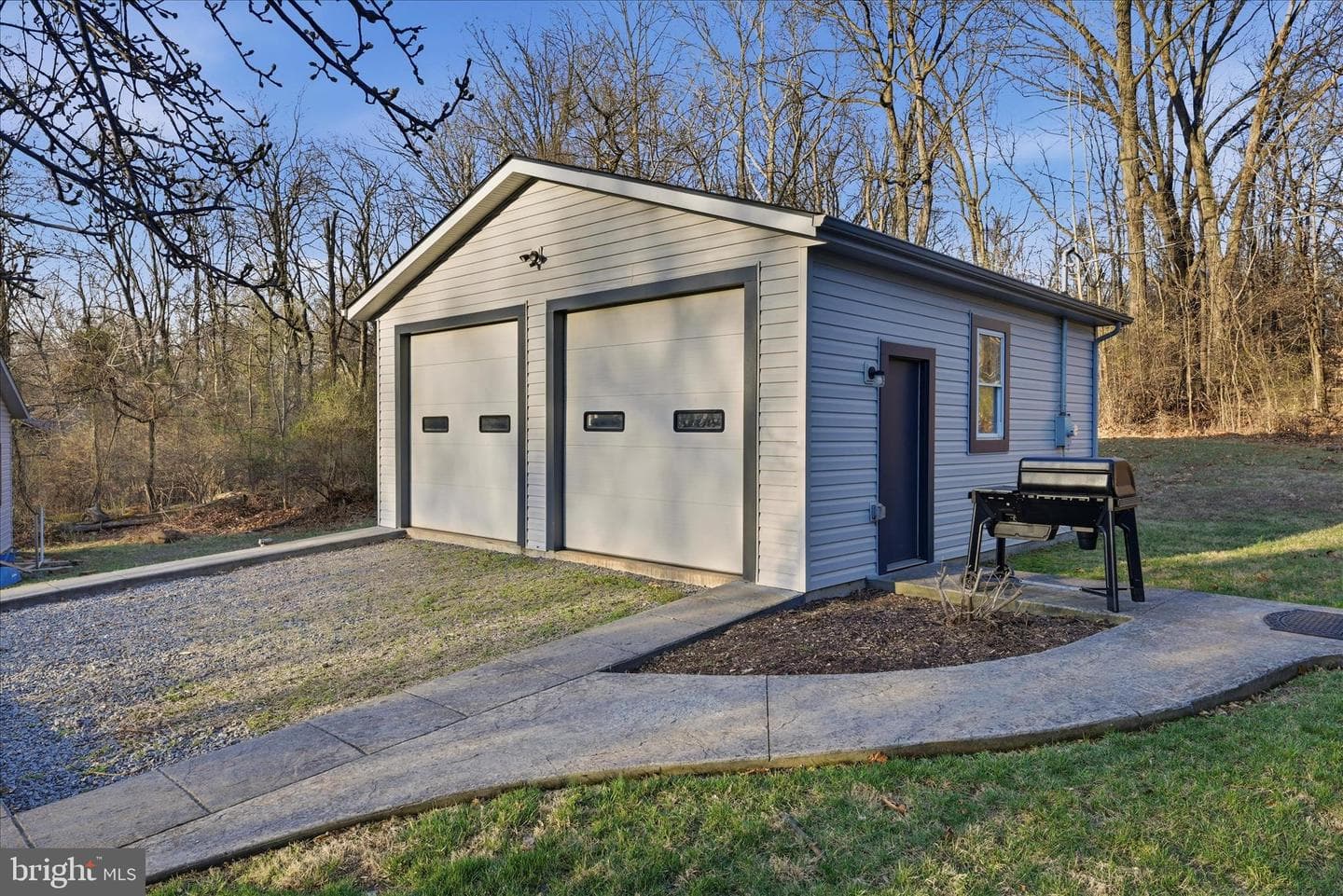151 Sassafras Lane photo 45