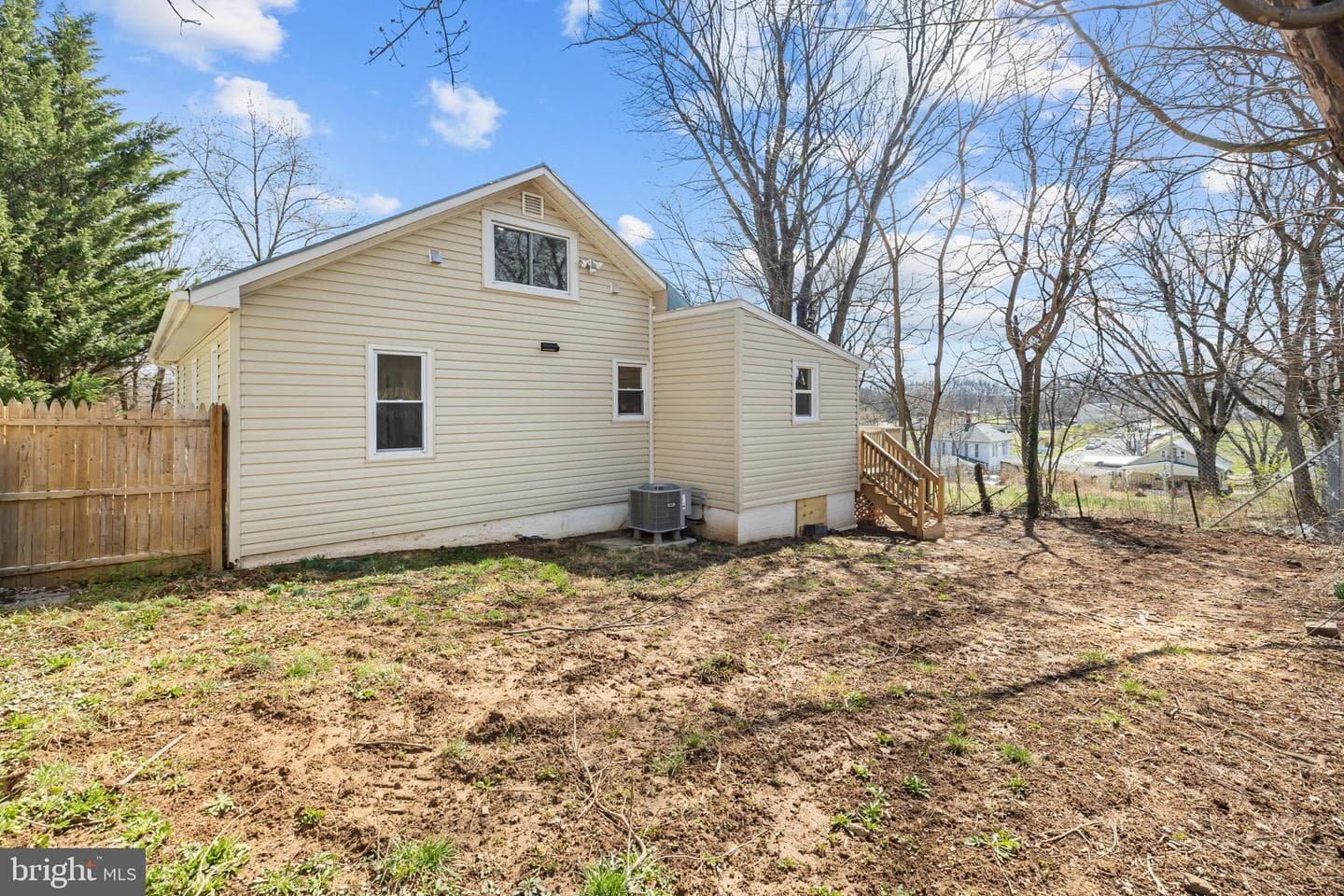 1033 Sunnyside Drive photo 34
