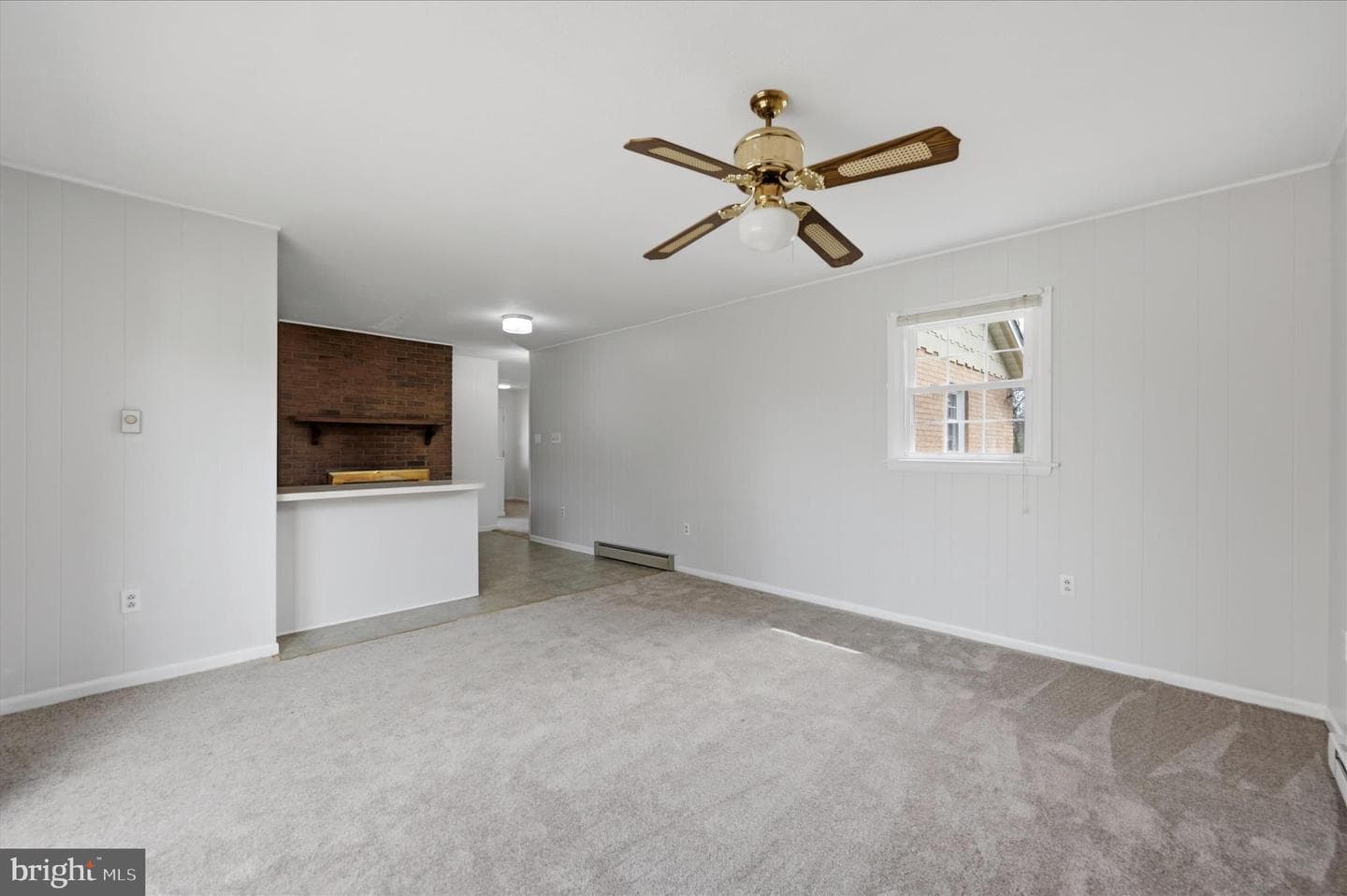 2592 Martinsburg Pike photo 14