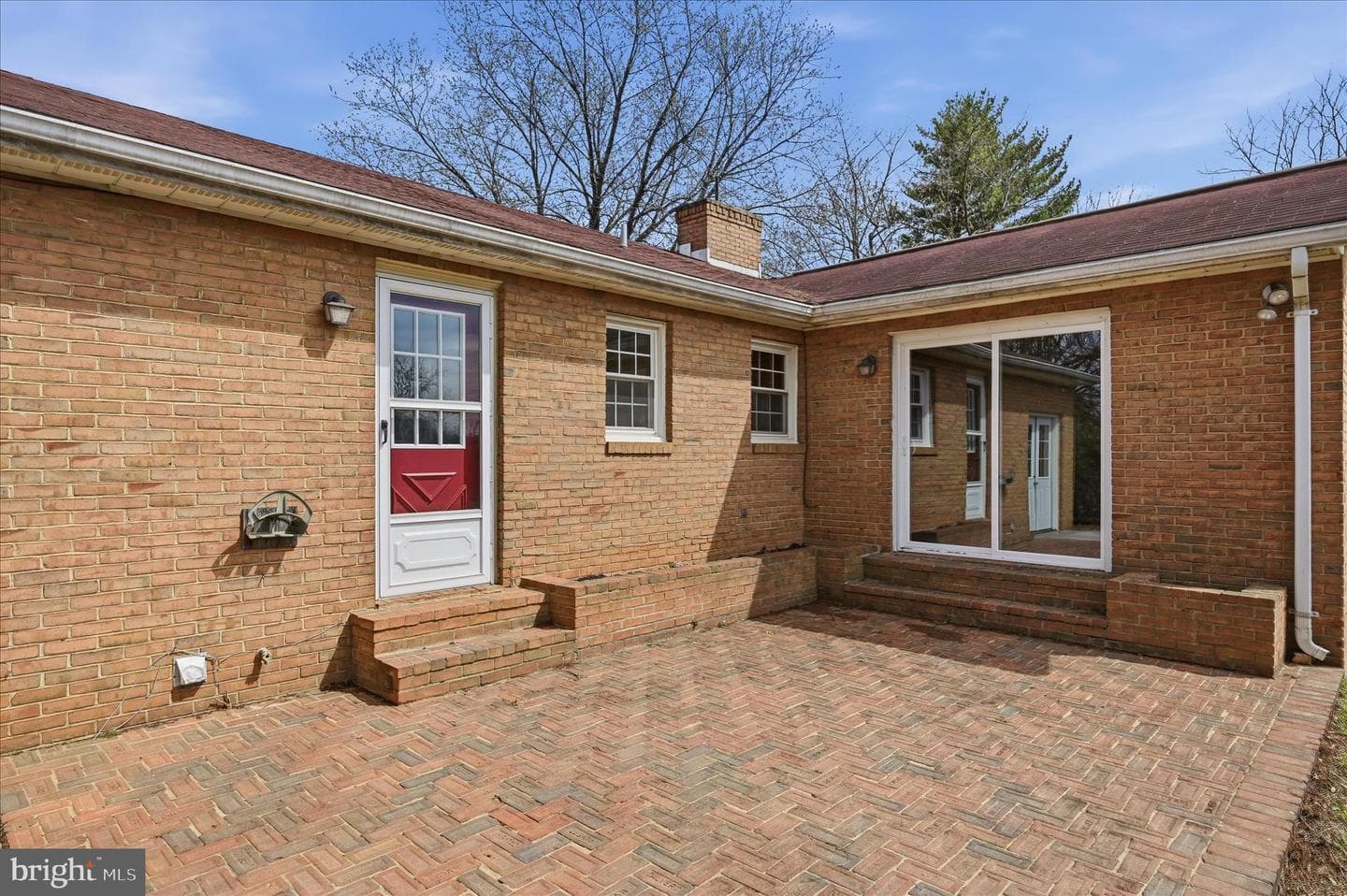 2592 Martinsburg Pike photo 27