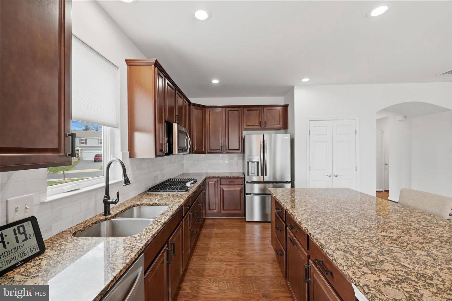 121 Hayvenhurst Court photo 12
