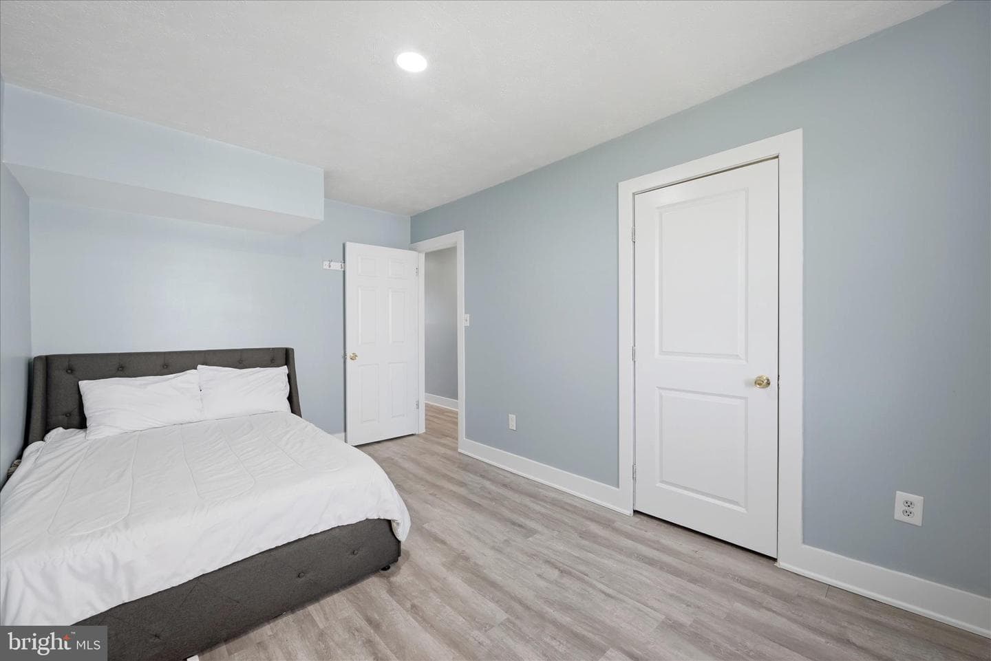 2015 Senseny Road photo 25