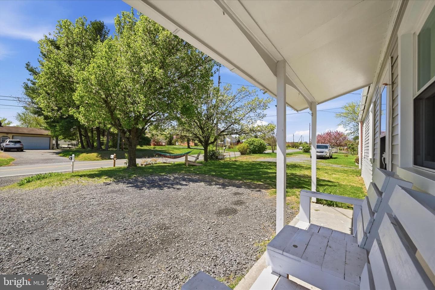 2015 Senseny Road photo 3