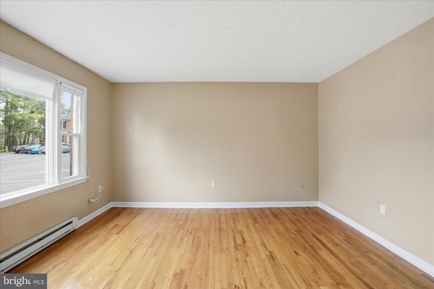 402 Carroll Drive photo 6